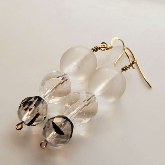 Glass Bead Dangle Earrings On Gold Wire - Picture 2 of 3